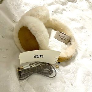 UGG Wired Sheapskin Earmuff Headphones